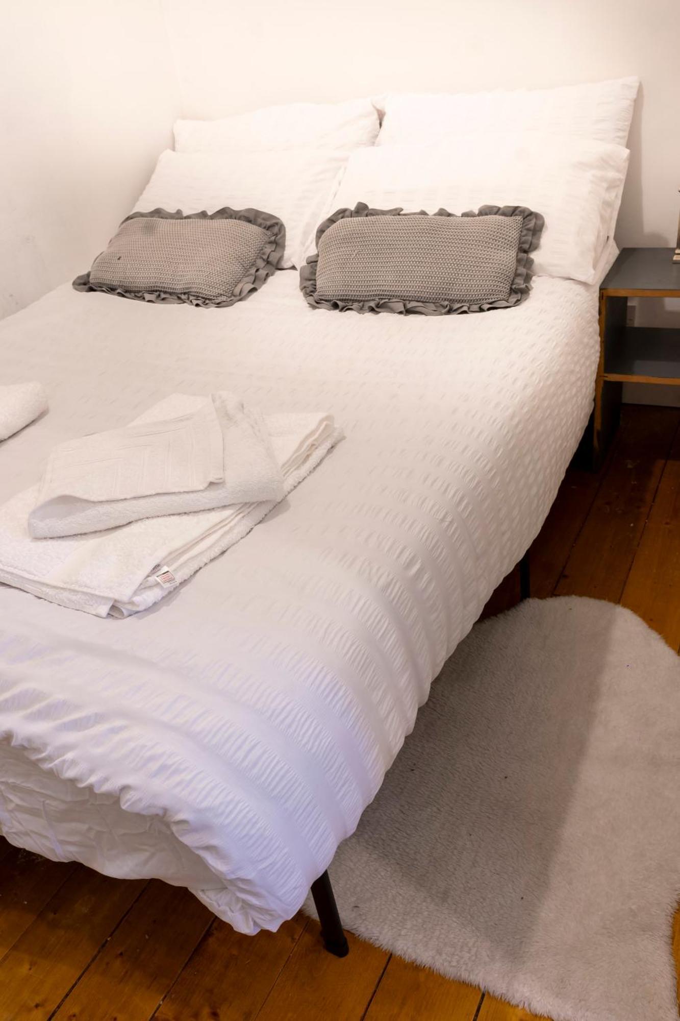 Cosy Flat Near Centre